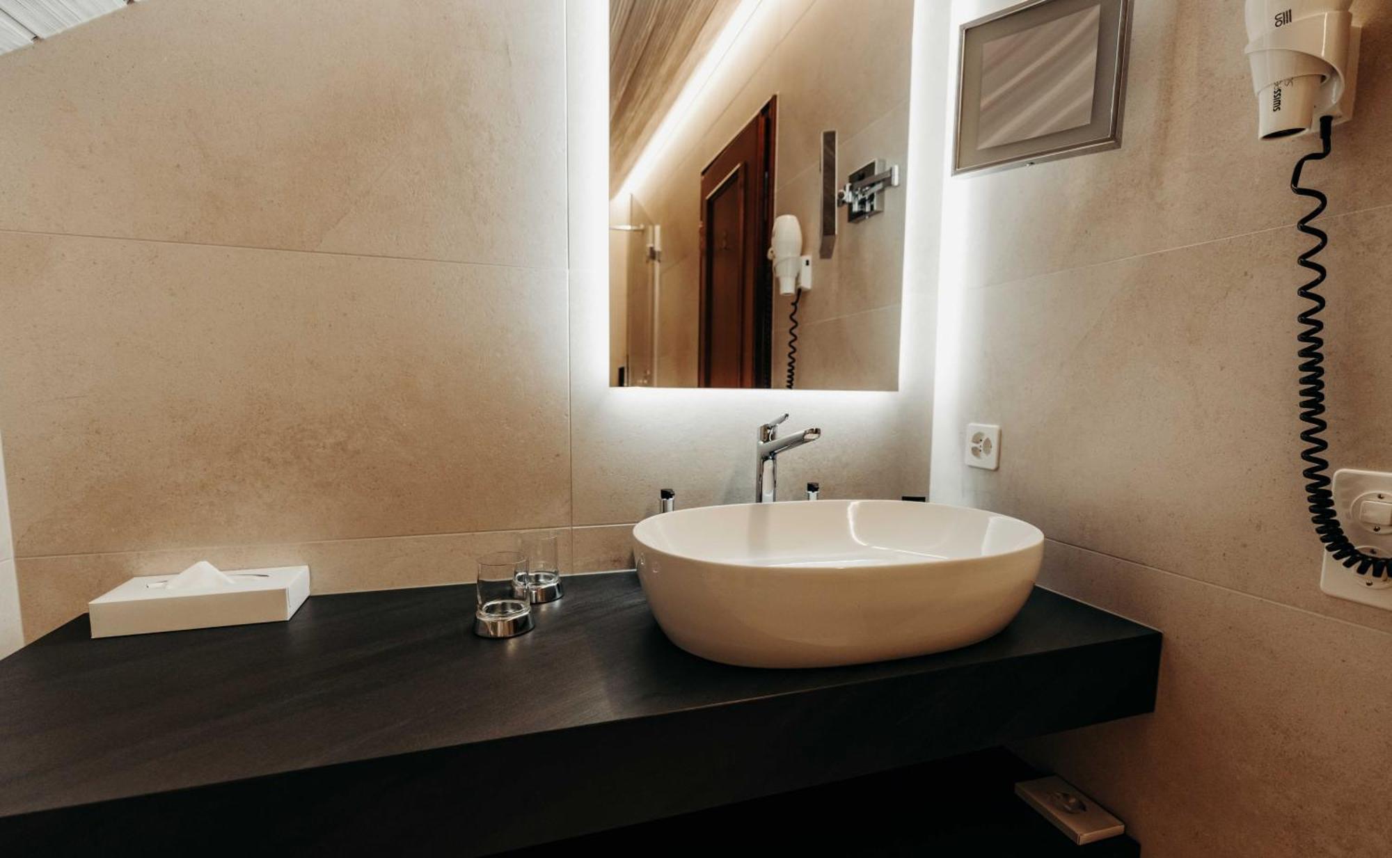 Romantik Hotel Castello Seeschloss Ασκόνα Εξωτερικό φωτογραφία