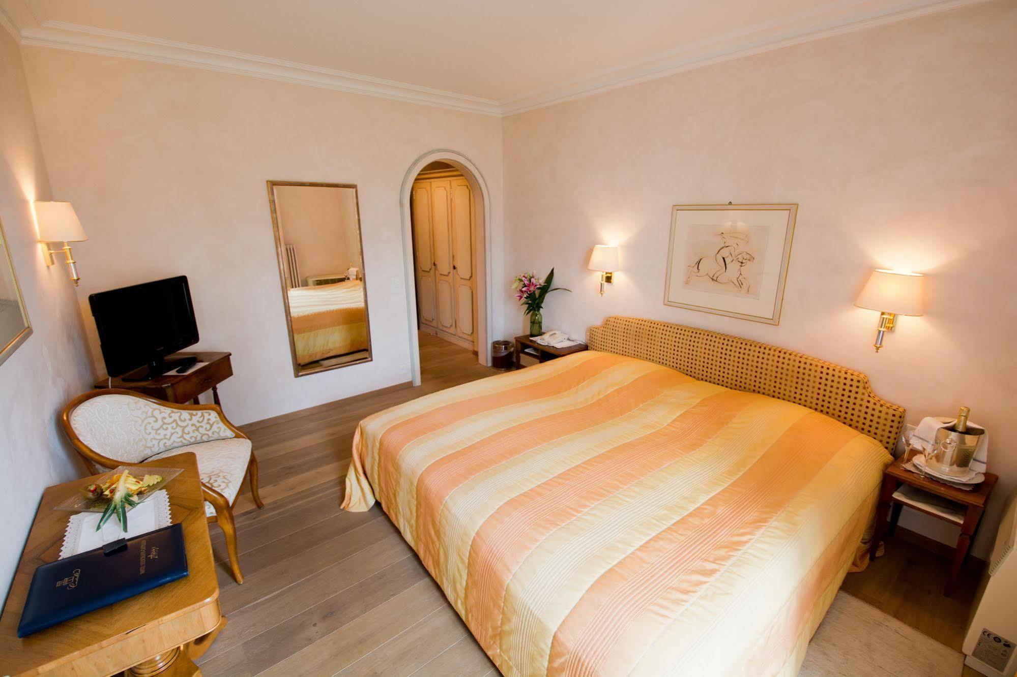 Romantik Hotel Castello Seeschloss Ασκόνα Εξωτερικό φωτογραφία