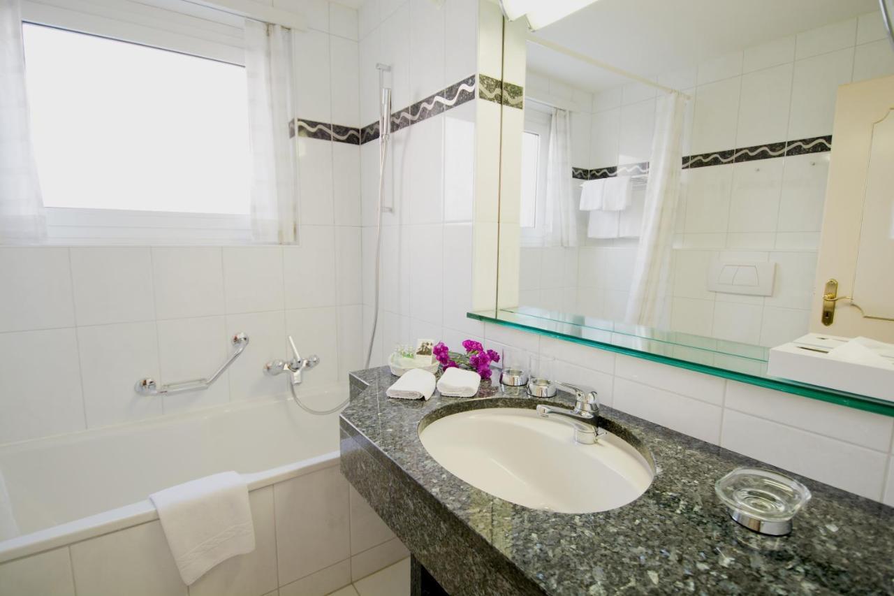 Romantik Hotel Castello Seeschloss Ασκόνα Εξωτερικό φωτογραφία